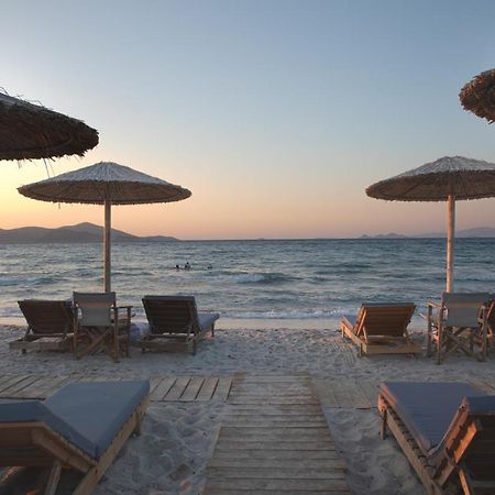 Philippos & Alexandros Apartments ตีกากี ภายนอก รูปภาพ