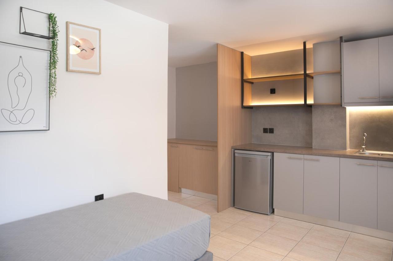 Philippos & Alexandros Apartments ตีกากี ภายนอก รูปภาพ
