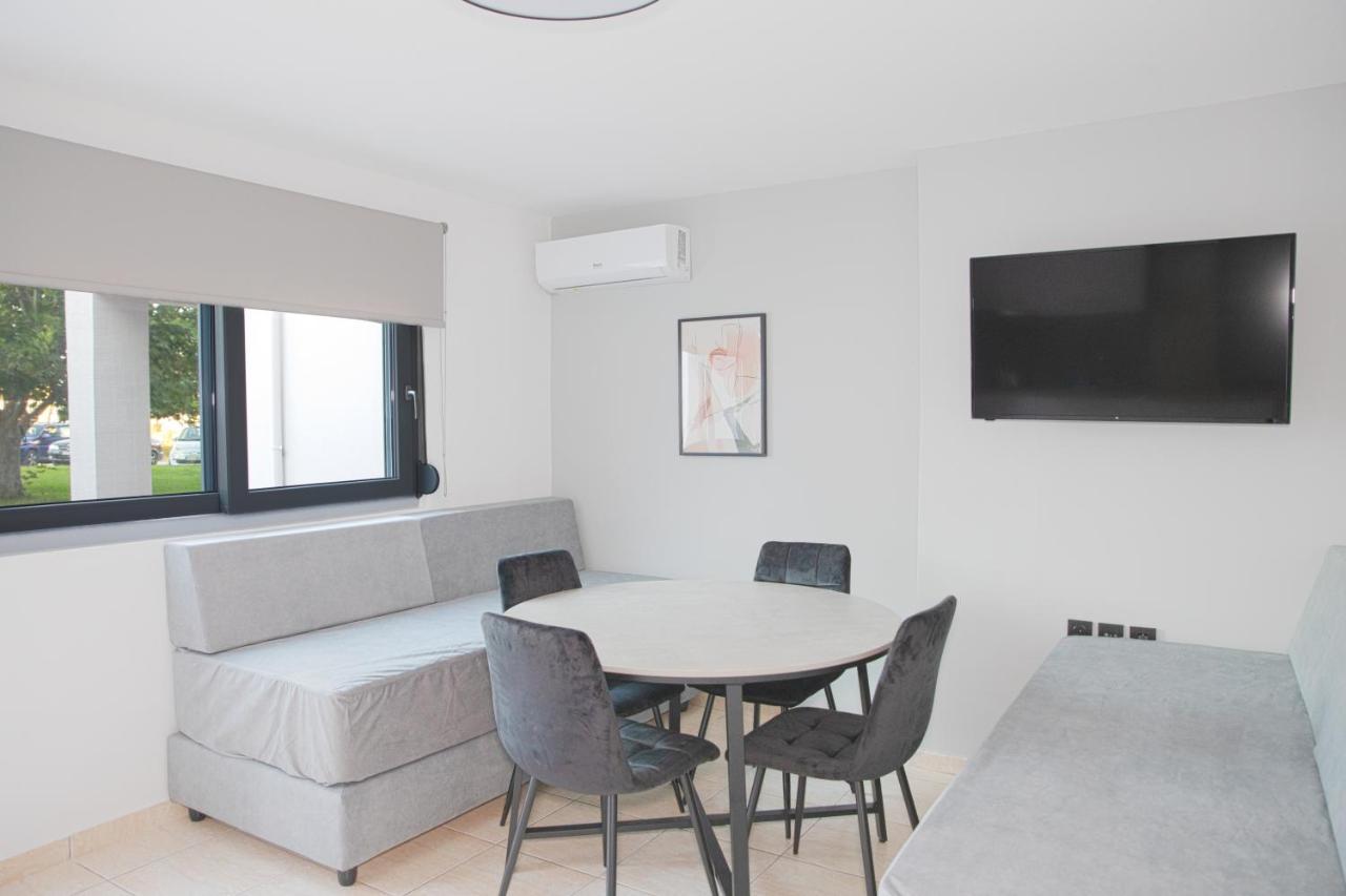 Philippos & Alexandros Apartments ตีกากี ภายนอก รูปภาพ