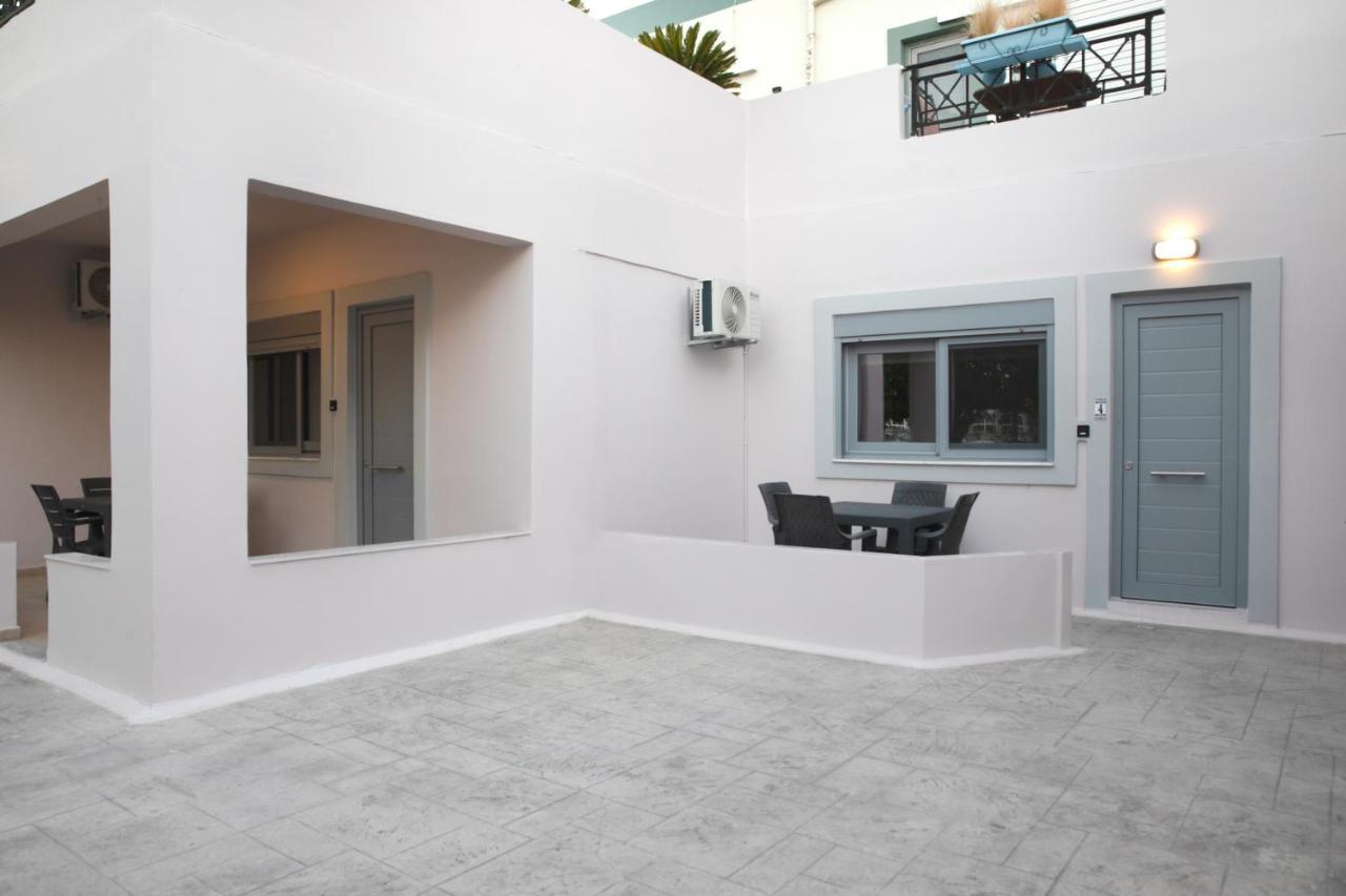 Philippos & Alexandros Apartments ตีกากี ภายนอก รูปภาพ